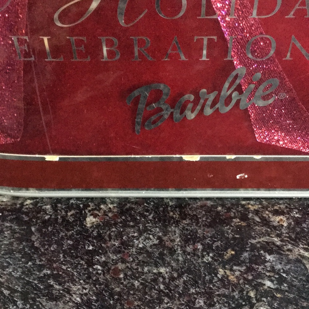 Mattel 2002 Special Edition Holiday Barbie - Picture 6 of 7